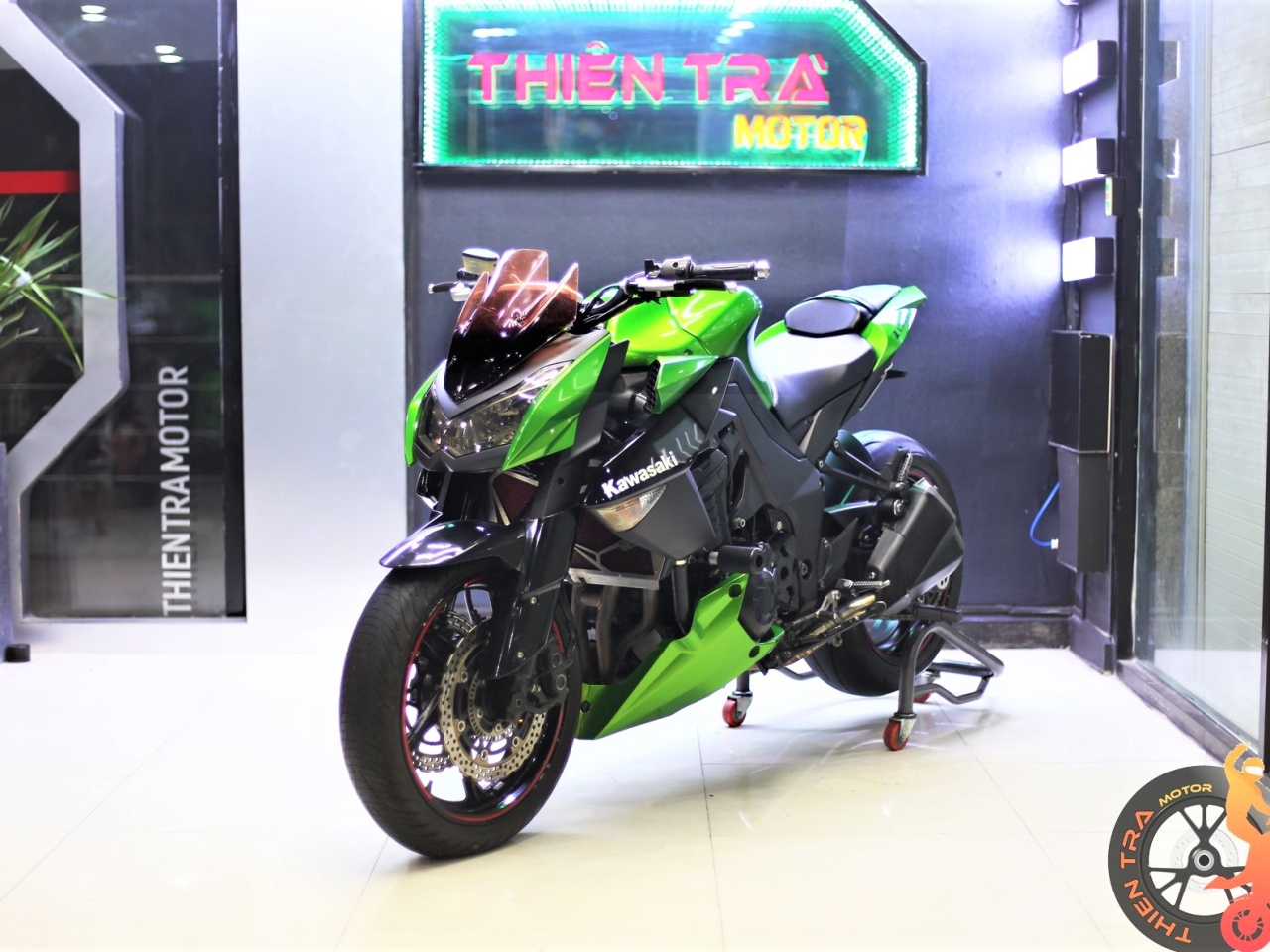 212. Kawasaki Z1000 2015