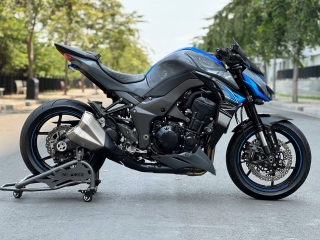 288. Kawasaki Z1000 2018 - Màu xám xanh 